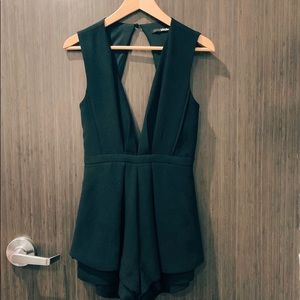 LuLu’s Black Romper S